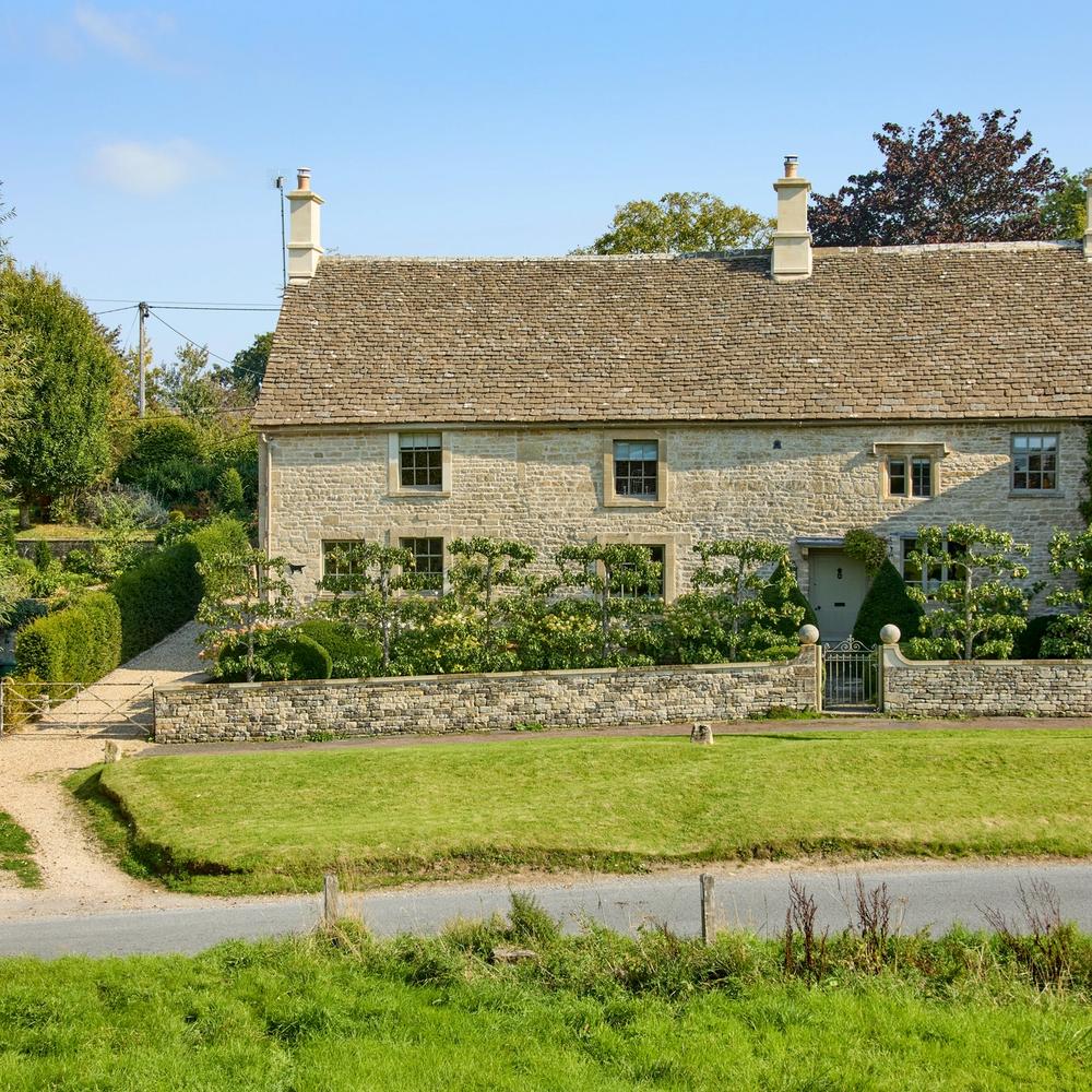 The Black Dog Cottage