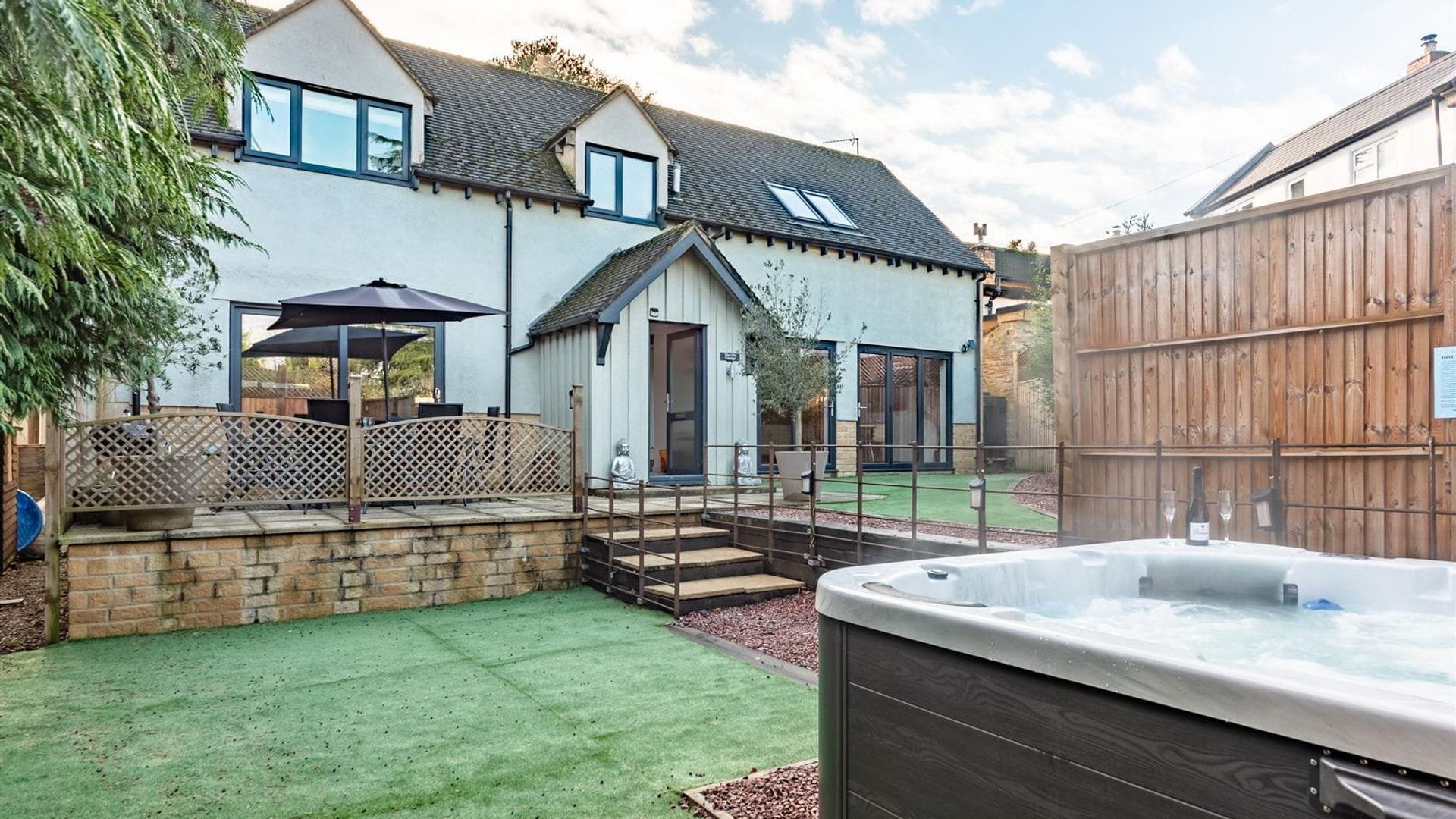 The Old Cottage 2024-49