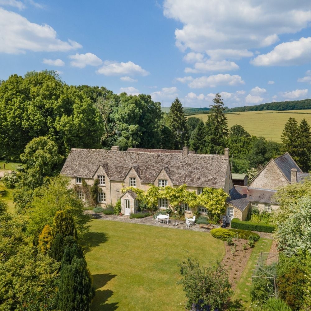 Image for article: Sam Butler’s Market Comment on the Cotswold Residential Property Market January 2023