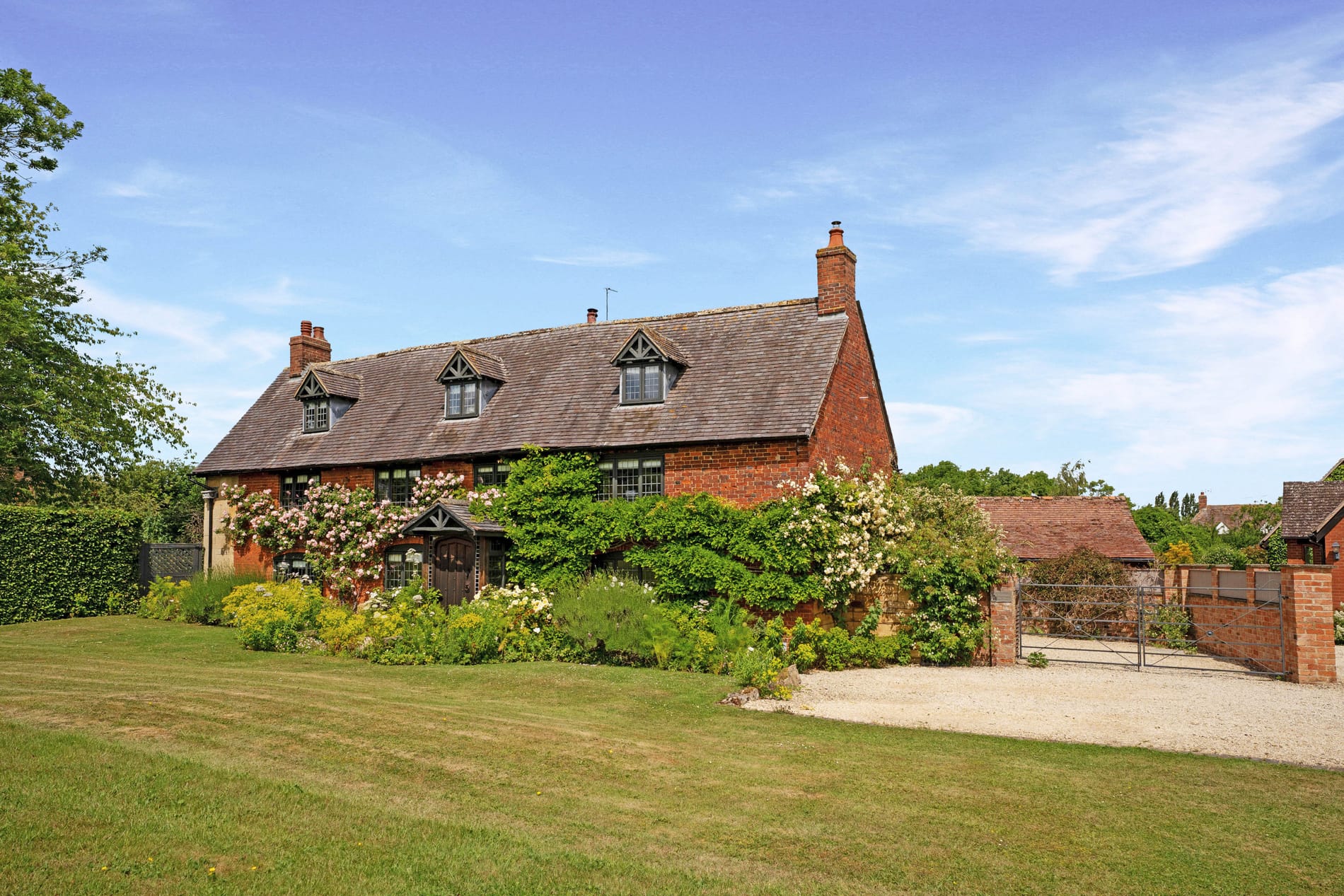 The Farmhouse On The Green