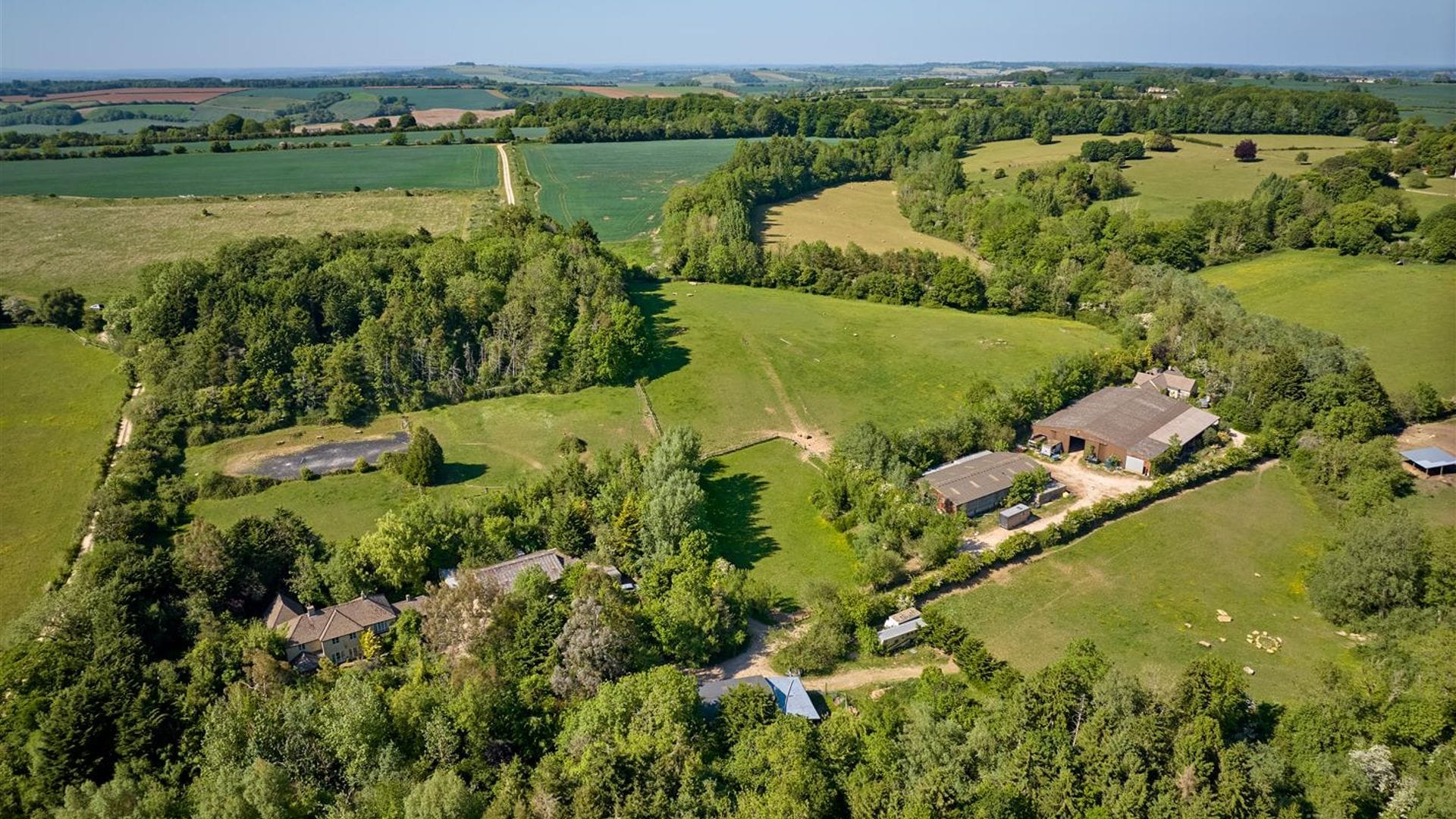 DJI_20250516160300_0228_D