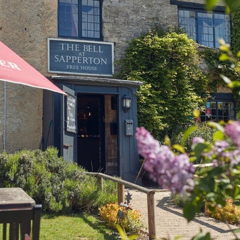 Image for article: Three lovely Pubs in the Cotswolds