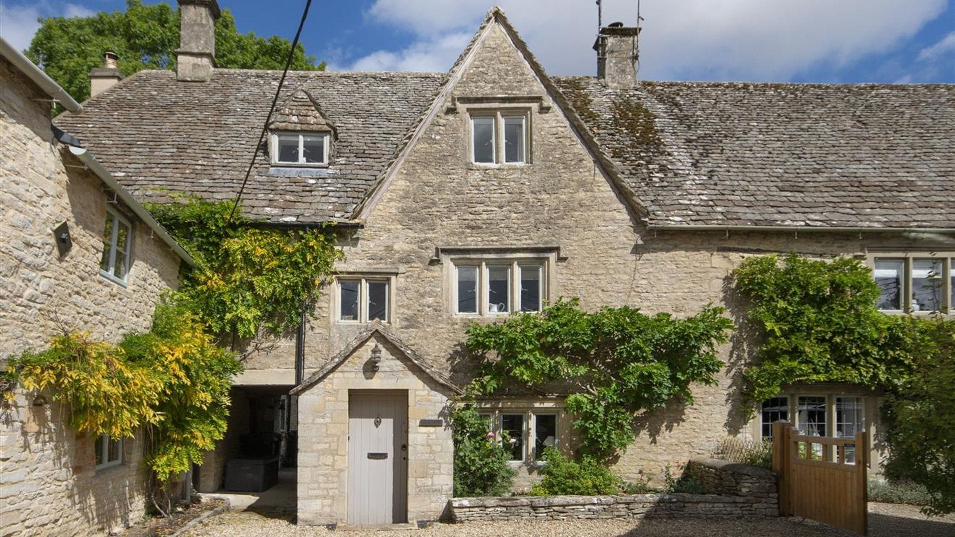 front 250829Spinners-1000