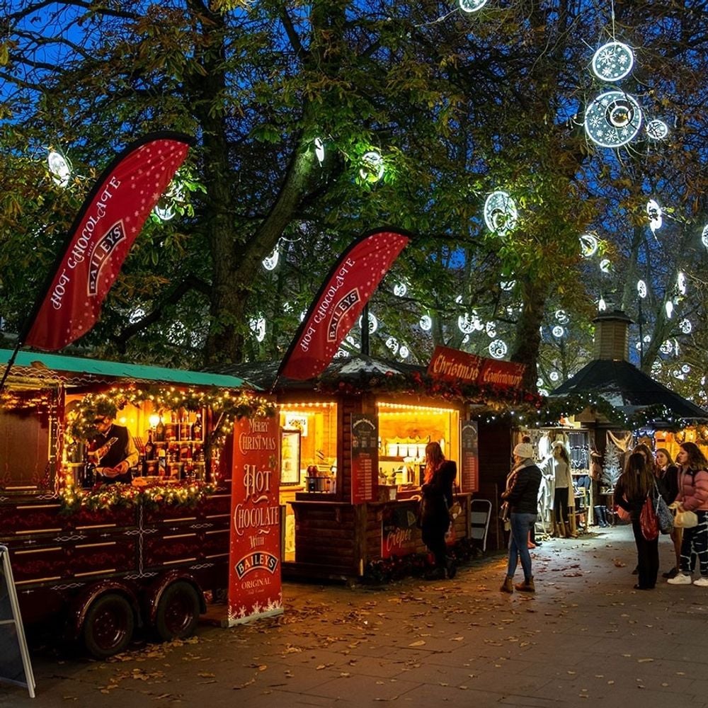 Image for article: The Magic of Christmas in the Cotswolds