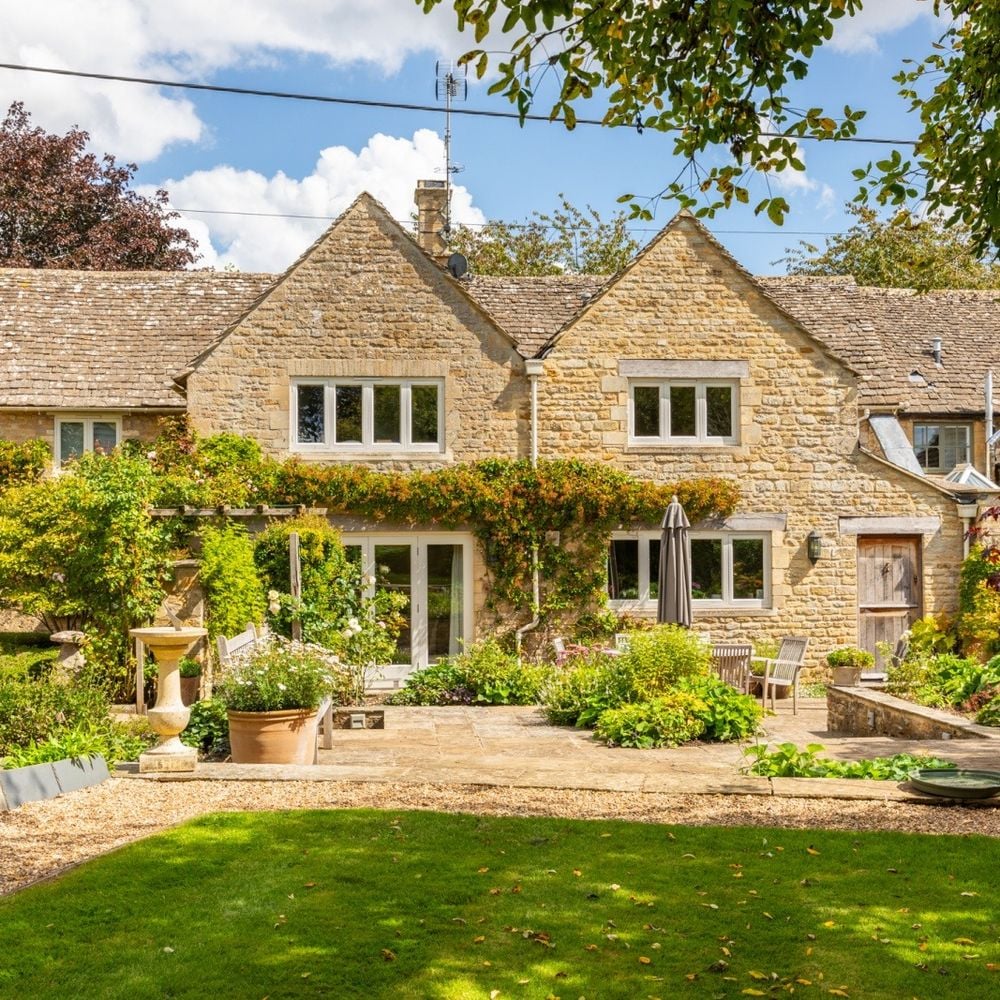 Image for article: Autumn, the season of mellow fruitfulness and the perfect time to explore the Cotswolds