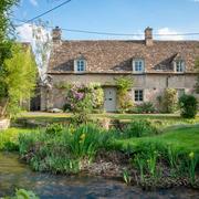 Cotswold Stone Riverside cottage