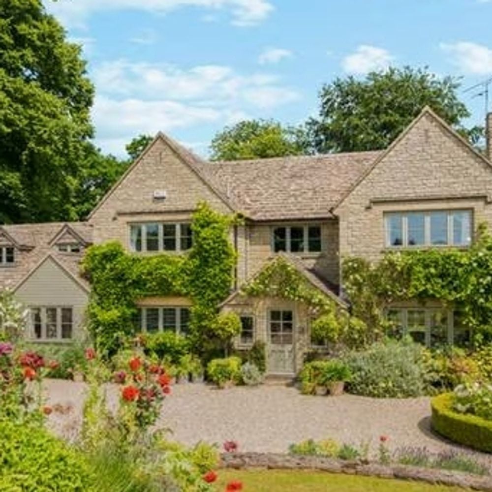 Cotswold Property