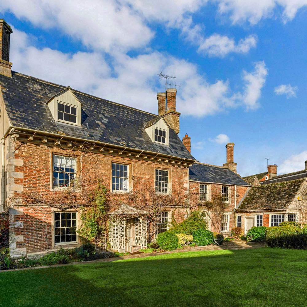 14th Century Home - Red Brick