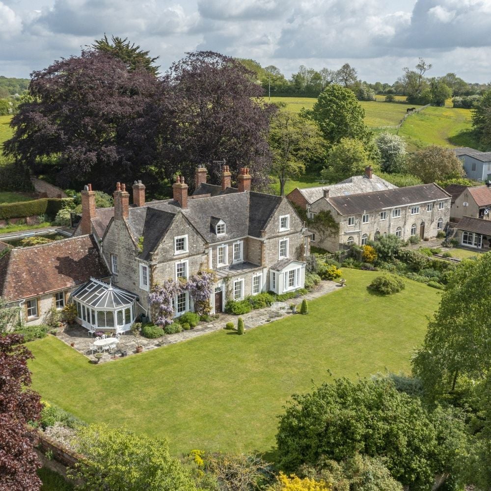 Image for article: The Old Rectory, Lighthorne, Warwickshire Guide Price £2,650,000