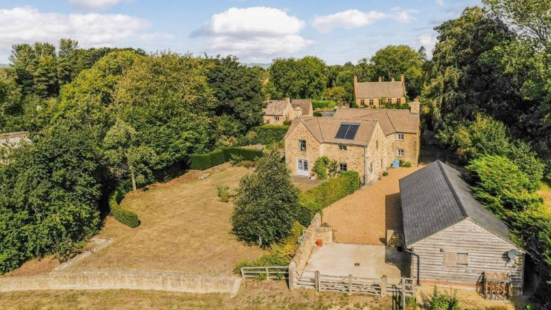 September Cottage - Main